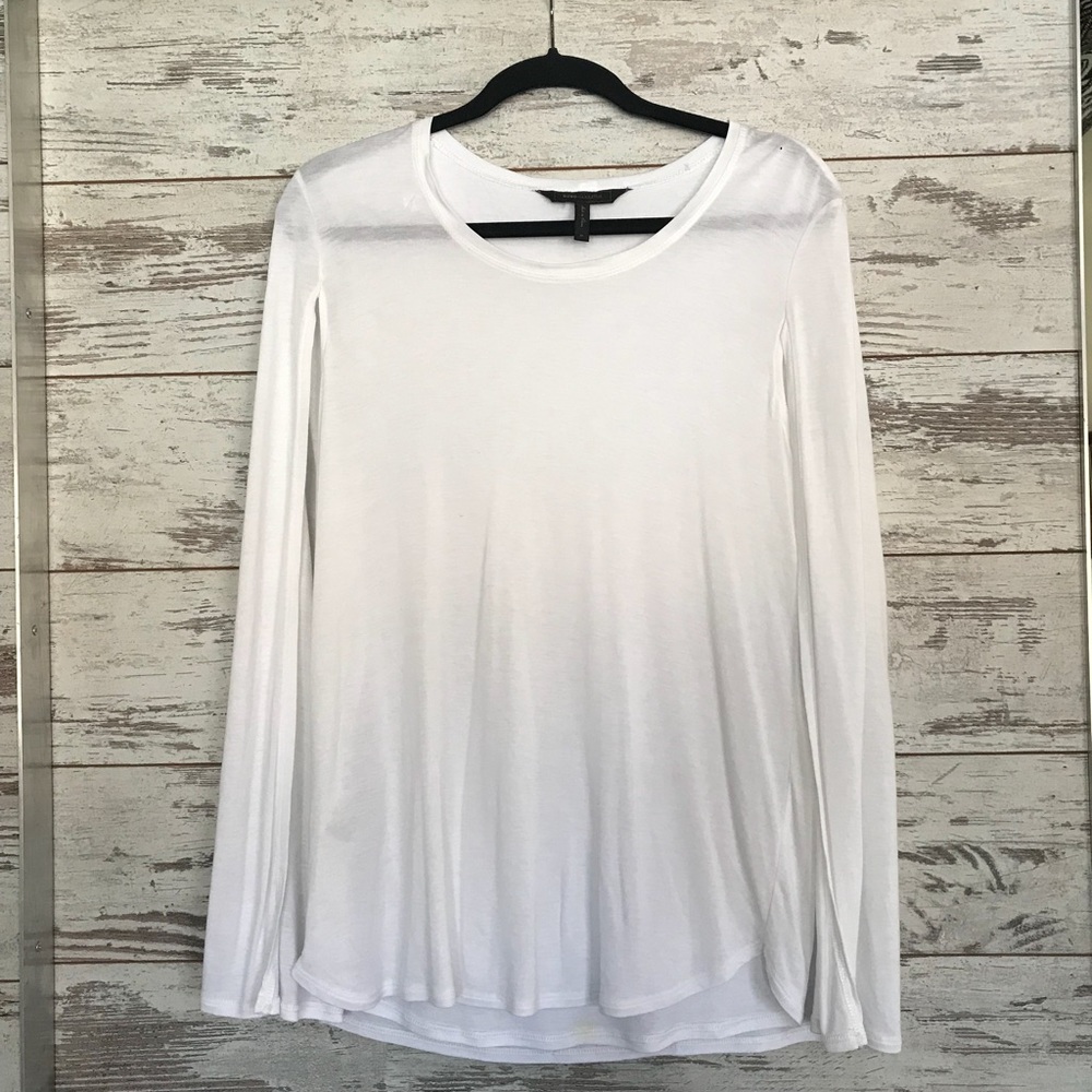 BCBG MAXAZRIA White jersey cape top